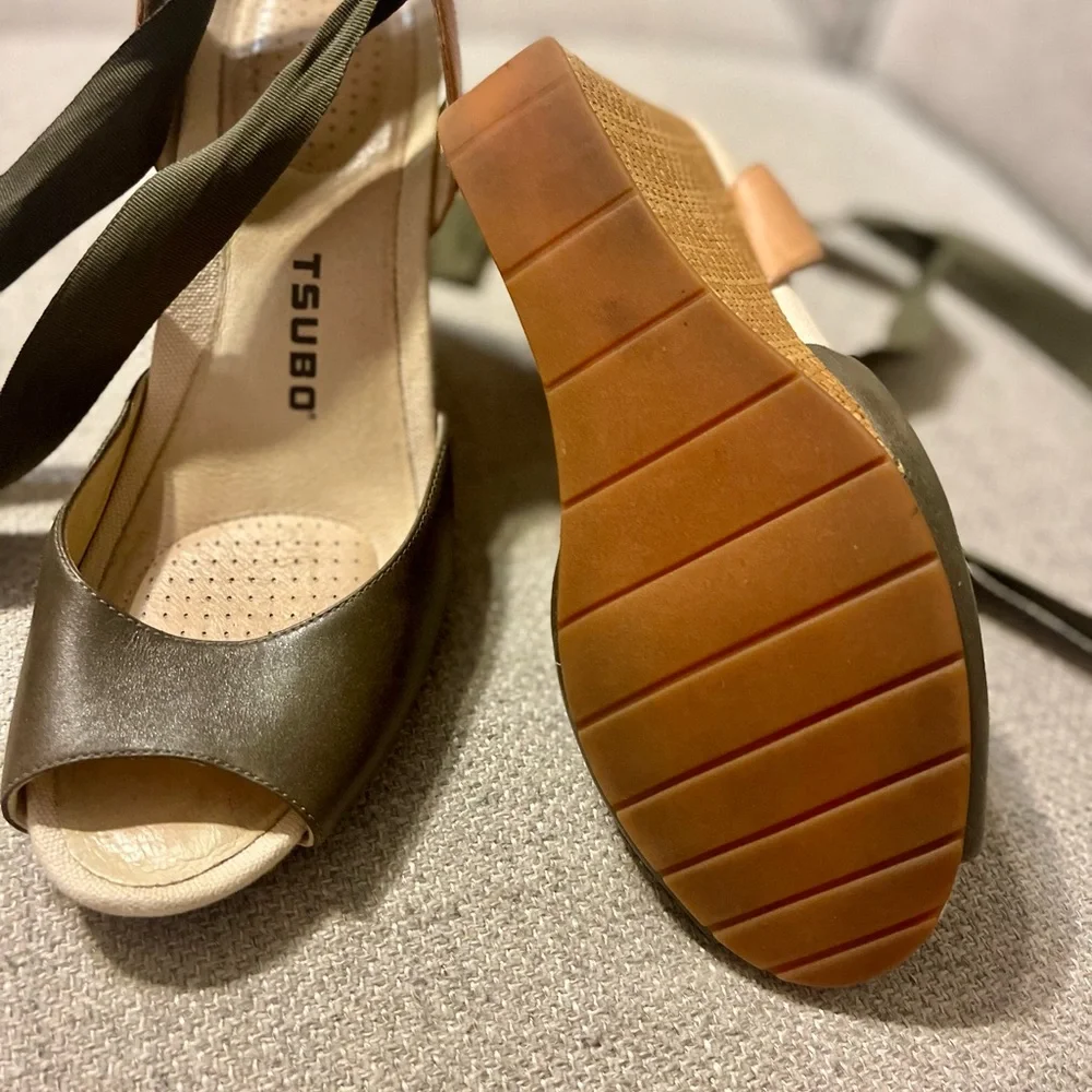 Tsubo Olive Wrap Peep-Toe Wedge Sandals